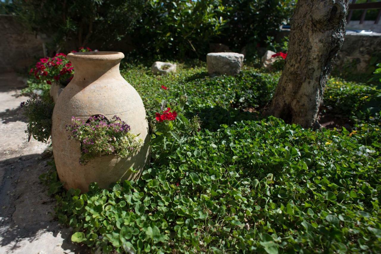 Grandi Trulli Bed & Breakfast Alberobello Exterior foto